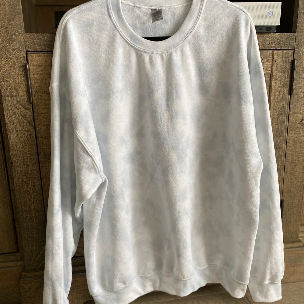 Cozy summer tie dye crewneck sweater XL